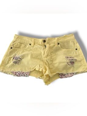 Forever 21 Yellow Distressed Ripped Women's Shorts Floral underlay Size 28